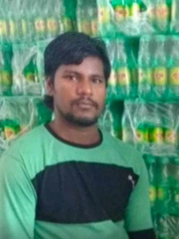 பொருட்கள் திருட்டு 