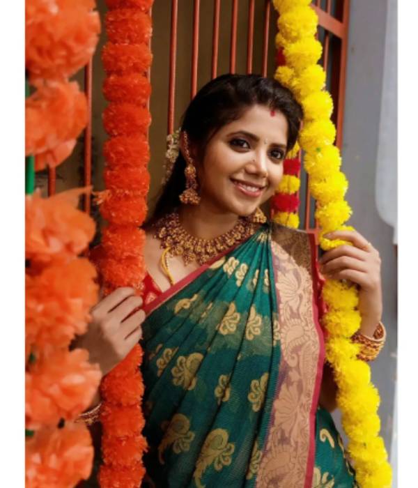 விலகிய ஸ்வேதா விலகிய ஸ்வேதா