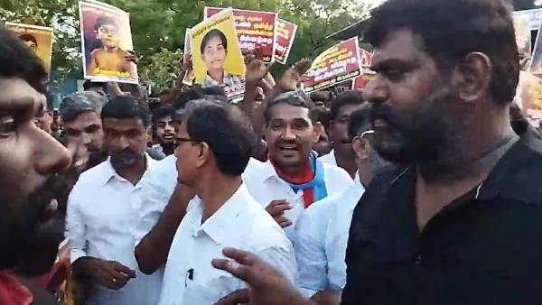 இடம் ஒதுக்கிய காவல்துறை 