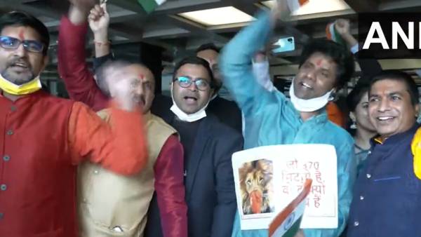 PM Modi reaches in Tokyo, to participate in Quad summit tomorrow 