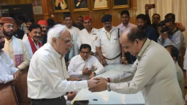 ராஜ்யசபா வேட்புமனு தாக்கல் 