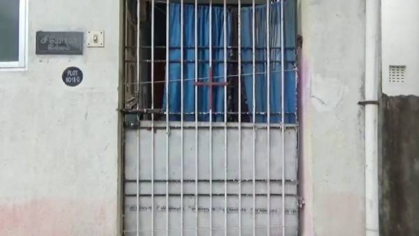 போலீசார் விசாரணை 