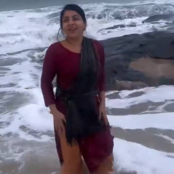  பிரியதர்ஷினி 