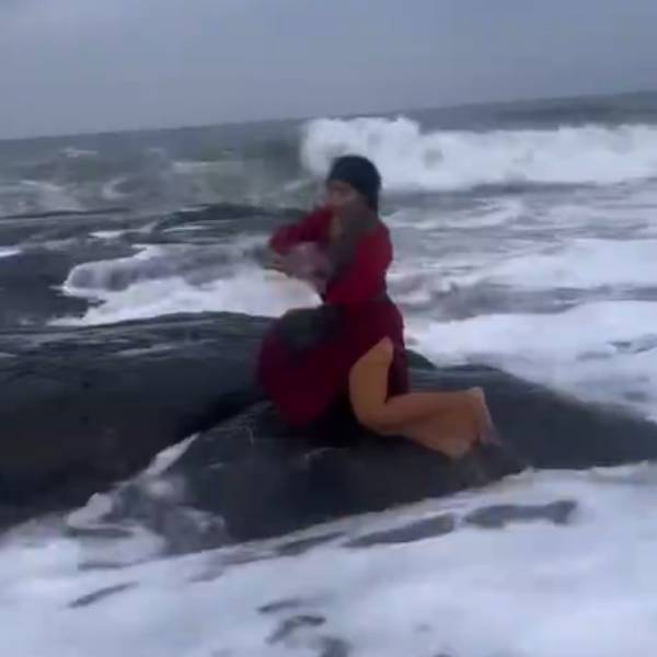  கடல் அலைகள் 