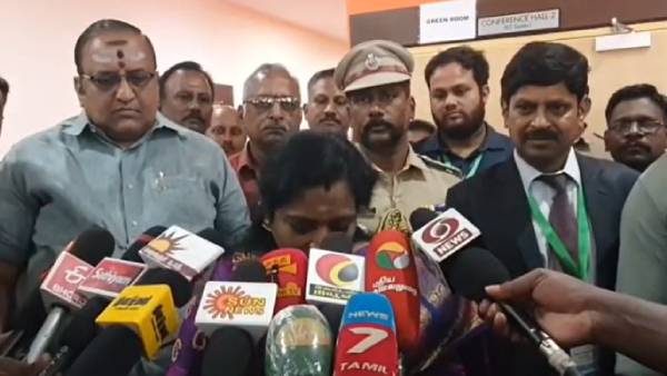  ஏறும்போது மட்டும் விமர்சிக்கிறோம் 