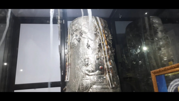 நான்கு வேதங்களும் நான்கு சுவை கனிகளும் 