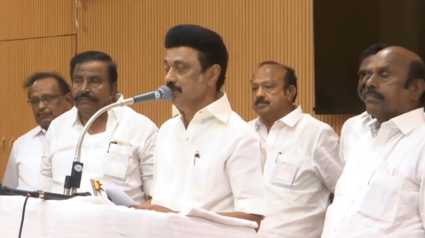 எடப்பாடி பழனிச்சாமி 