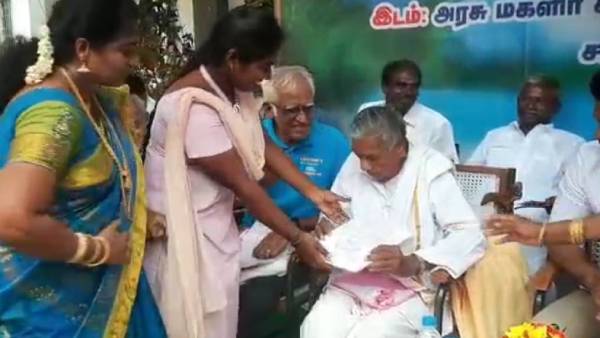 விழாவில் பரபரப்பு 