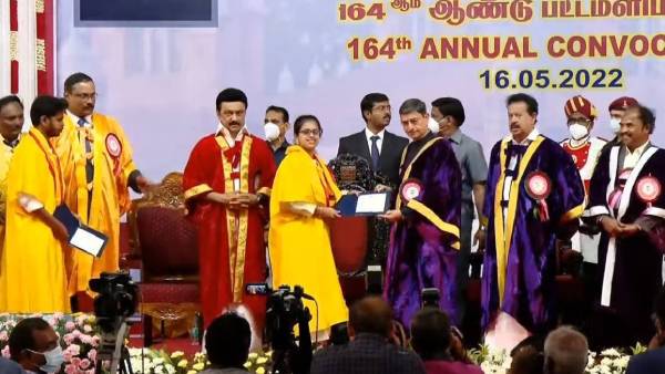 தமிழகம் முன்னோடி மாநிலம் 