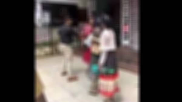 ப்யூட்டி பார்லர் 