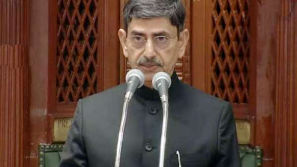 ஆளுநர் ரவி 