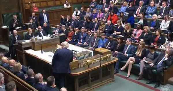  பெண் எம்பி