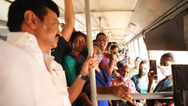 பேருந்தில் பயணம் 