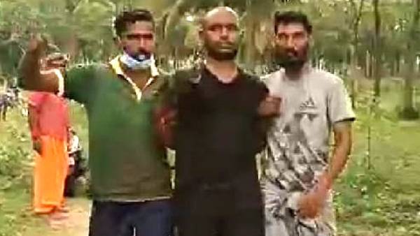 போதையில் வெறிச்செயல் போதையில் வெறிச்செயல்