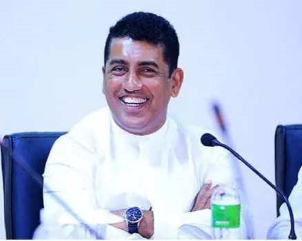  கைப்பற்றிய மக்கள் 