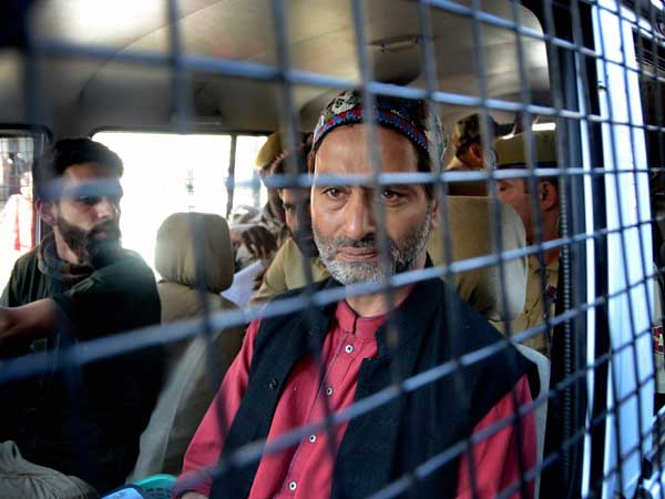 என்ன தண்டனை? 