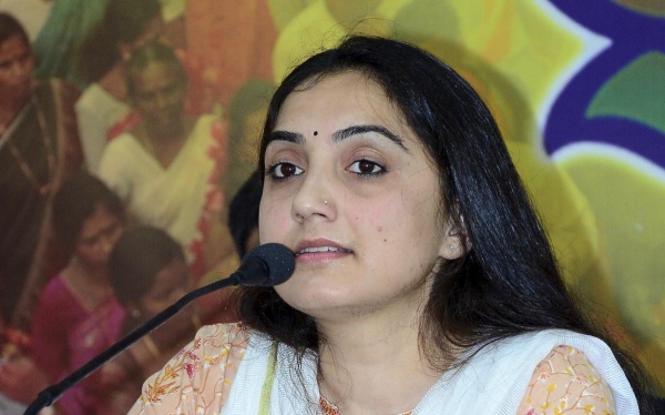 போலீசார் சம்மன் போலீசார் சம்மன்