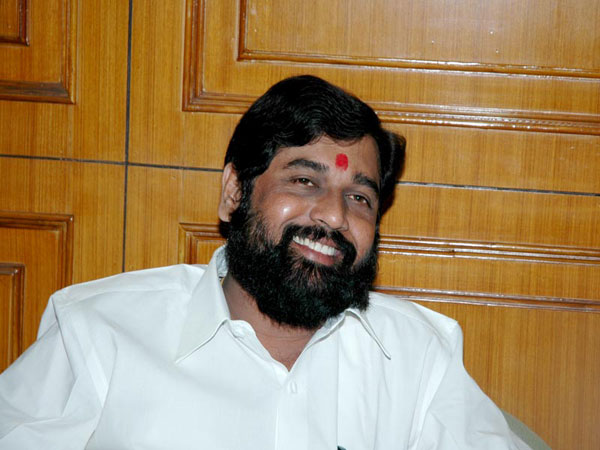 விடுதியில் சிவசேனா எம்எல்ஏக்கள்