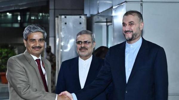 கான்பூரில் கலவரம் 