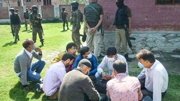  8 பேர் பலி