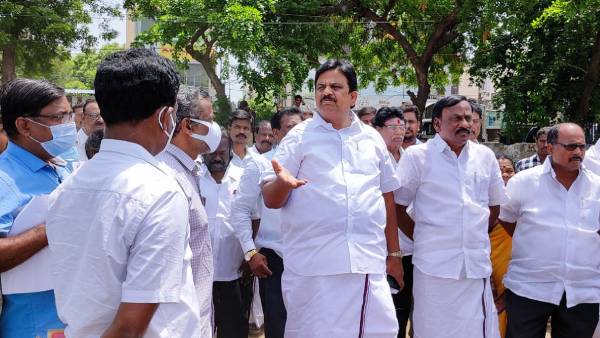  தூர் வாரும் பணிகள் 