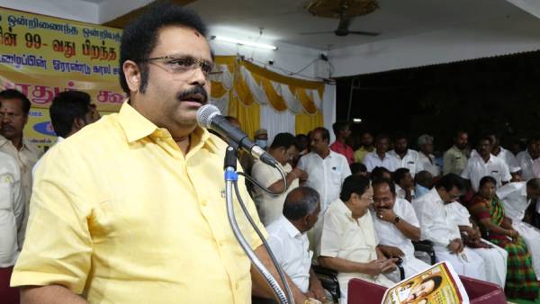 நல்லா பேசுறாரு 