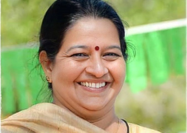 உமா தாமஸ்