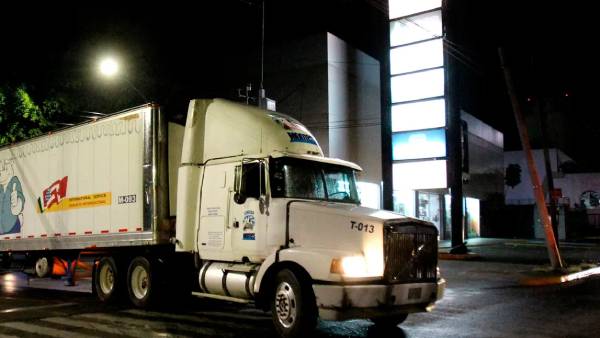 கண்டெய்னர் கண்டெய்னர்