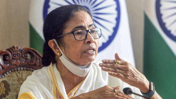 West Bengal CM Mamata Banerjee attacks Centre government over arrests of Mohammed Zubair, Teesta Setalvad in Kolkata West Bengal CM Mamata Banerjee attacks Centre government over arrests of Mohammed Zubair, Teesta Setalvad in Kolkata