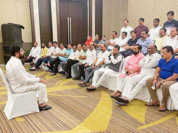 அசாமில் அதிருப்தி எம்எல்ஏக்கள்