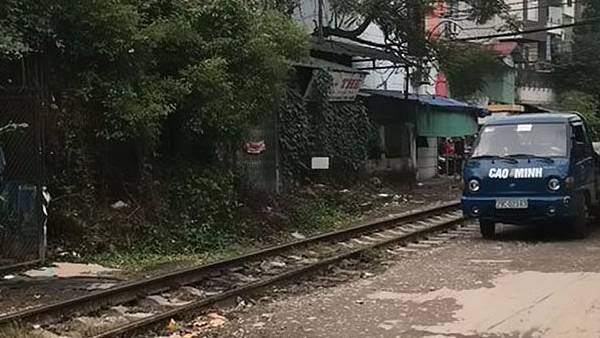 அகதிகள் அகதிகள்