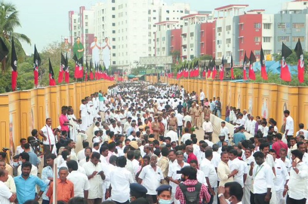 ஒழிக கோஷம் 