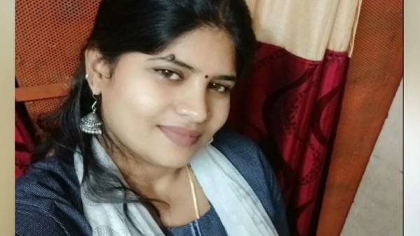 வேலி பயிரை மேய்ந்தது 