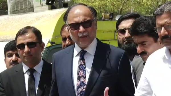  பாகிஸ்தானில் பொருளாதார நெருக்கடி 