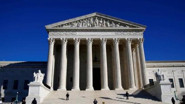 அரசியலமைப்பு வழங்கவில்லை அரசியலமைப்பு வழங்கவில்லை