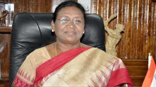 பழங்குடியின வேட்பாளர் 