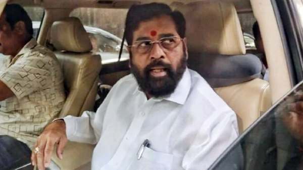 சிவசேனாவின் மிரட்டல் சிவசேனாவின் மிரட்டல்