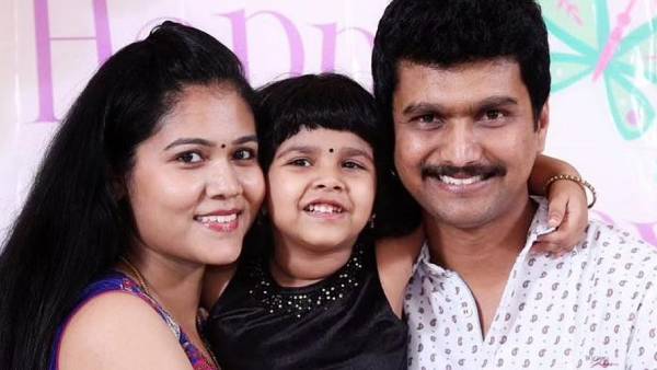 மனைவியுடன் வந்த மகேஷ்