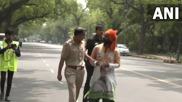 காங்கிரஸ் ஆர்ப்பாட்டம் 