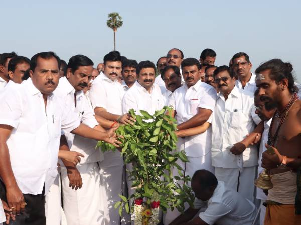 முதல் அசைன்மெண்ட் 