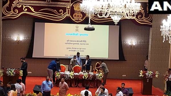 அரசியல் 