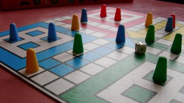 சிறுவன் இறப்பு; இளைஞர் கைது 