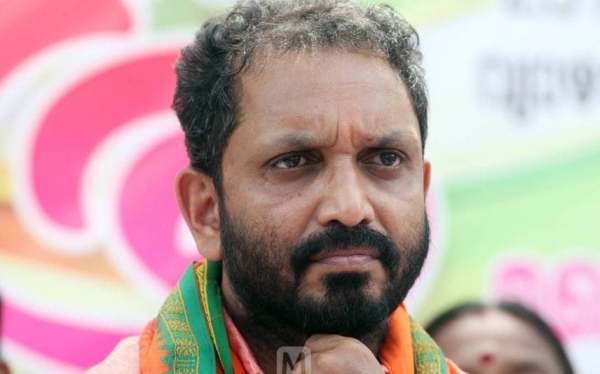 கேரள பாஜக தலைவர் கேரள பாஜக தலைவர்