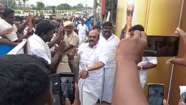 ஜெயக்குமார் பதில் 