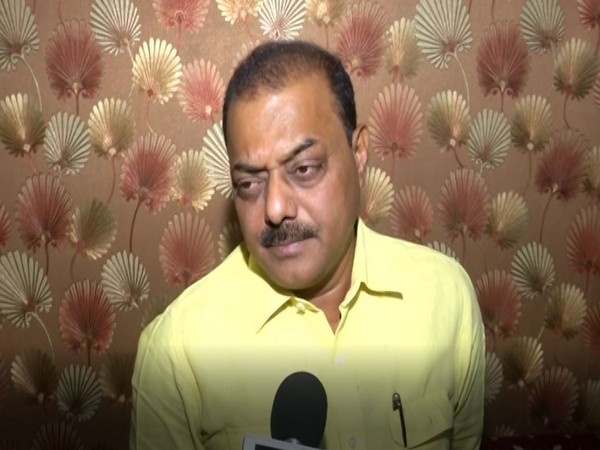 சர்வதேச அளவில் சீற்றம் சர்வதேச அளவில் சீற்றம்