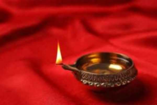 விளக்கு ஏற்றும் நேரம் 