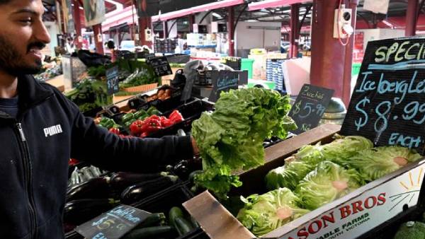 பிரதமர் கிண்டல் பிரதமர் கிண்டல்