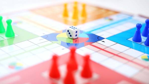 செல்போன் விளையாட்டால் குற்றம் 