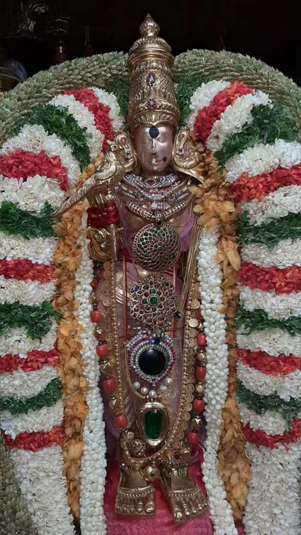 வசந்த மண்டவம் 