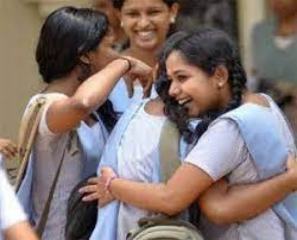 தெலுங்கானாவிலும் மாணவிகளே அதிக தேர்ச்சி 